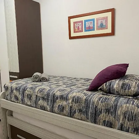Apartamento Con Gran Terraza Cerca De La Playa. Льорет-де-Мар
